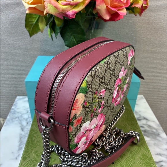 NWOT Authentic Gucci Pink Blooms GG Canvas Supreme Camera Floral Crossbody Bag - Picture 3 of 13